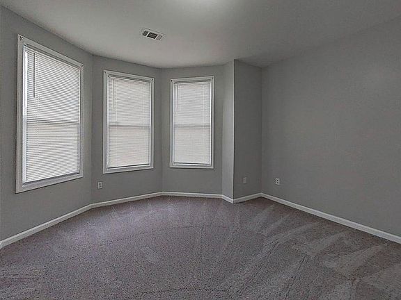 3rd image of 6032 Walnut St