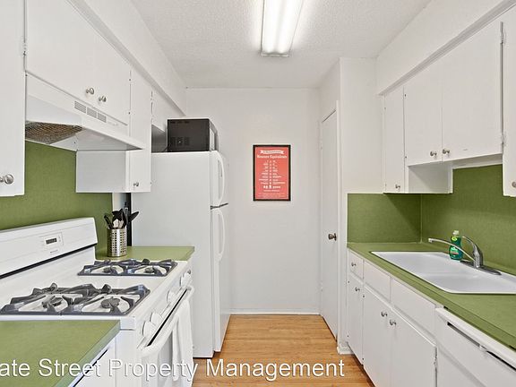 5th image of 1603 Kinney Ave APT 3