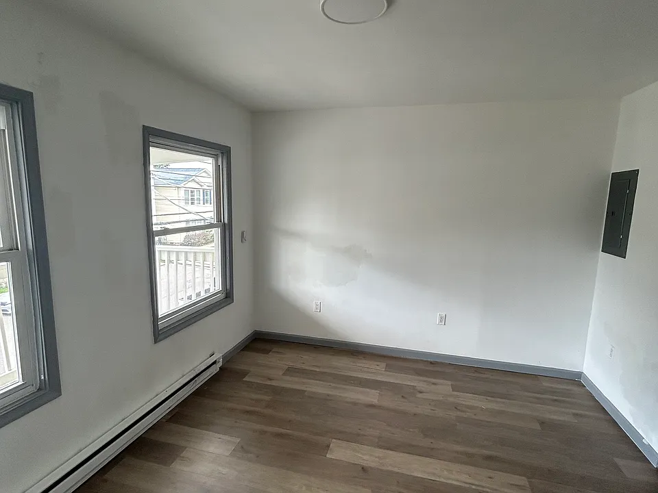 127 Prospect Ave #2L