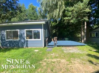 7327 Forest Dr, Lexington, MI 48450