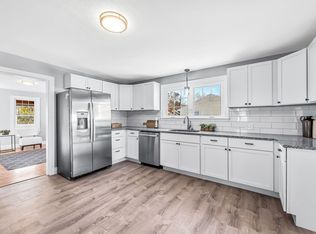 34 Francis St, Springfield, MA 01104