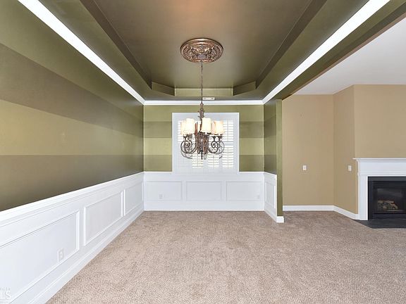 3rd image of 1669 Sentinel View Dr