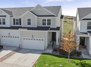 16052 S Bodmin Way, Bluffdale, UT 84065
