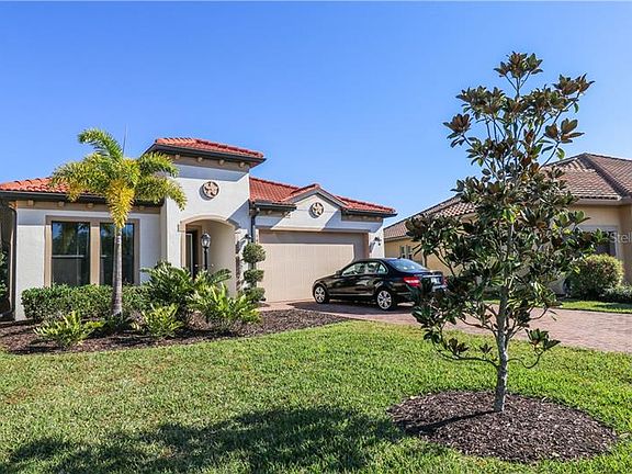 5th image of 10516 Eastwood Dr