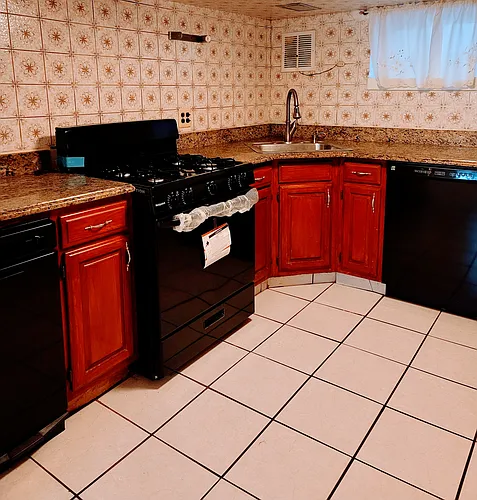 82 Belmont Ave #B Photo 1 82 Belmont Ave #B Photo 1