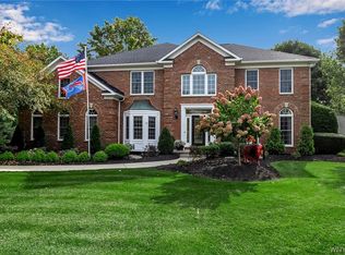 424 Riverview Dr, Youngstown, NY 14174