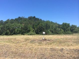 235 Little Pheasant Ln, Roseburg, OR 97470
