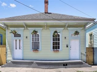 3119 Burgundy St, New Orleans, LA 70117