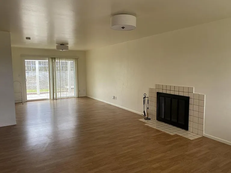 4911 Diane Pl — Photo 12