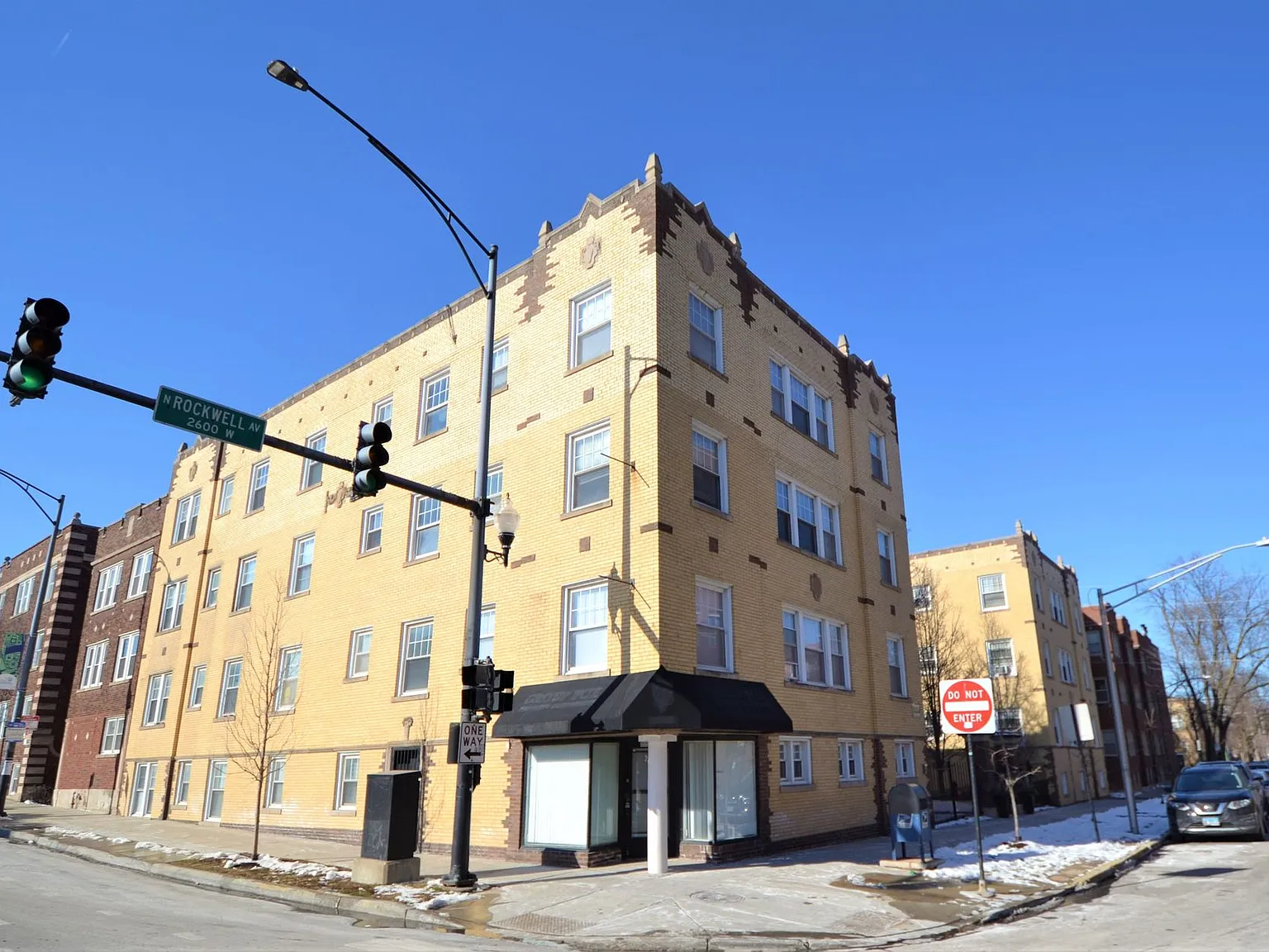 4402 N Rockwell St, Unit 1 #APT — Photo 3
