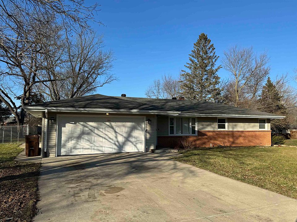 1st image of 2904 Teton Dr
