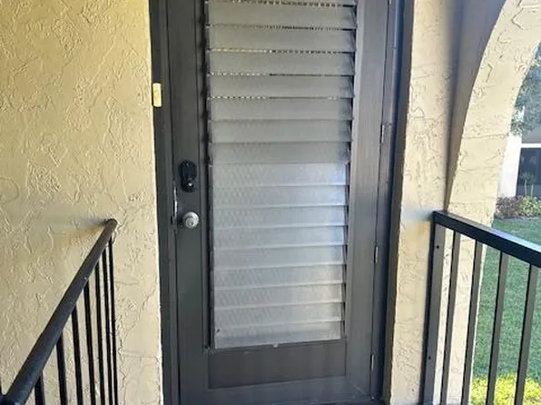 3625 La Aires Court #B2, Greenacres, FL 33463