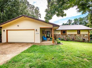 153 Pine Hill Rd, Fairfield Bay, AR 72088