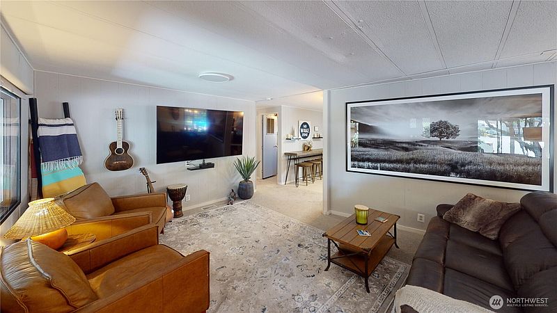 5th image of 11413 124th Street Ct E #114