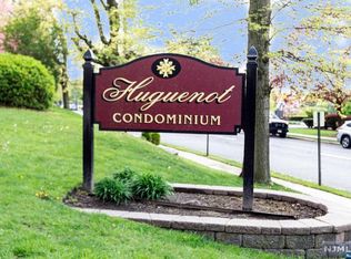 100 Huguenot Ave APT 3A, Englewood, NJ 07631