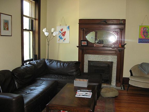 3rd image of 3404 Magnolia Ave Floor 1