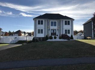 22 Keeneland Cir, Leominster, MA 01453