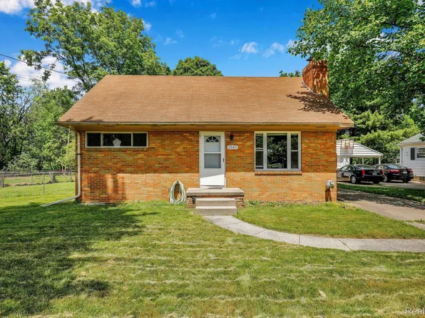 1545 Linden St, East Lansing, MI 48823
