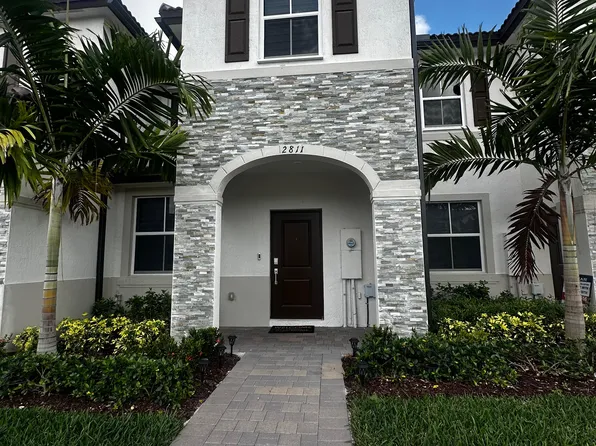 2811 SE 26th Ave, Homestead, FL