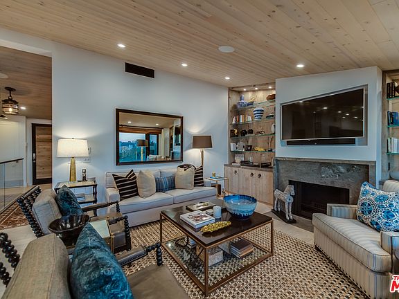 4th image of 6825 Shearwater Ln