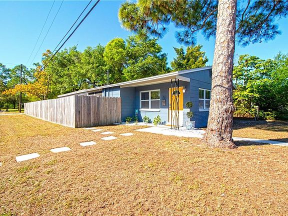 5th image of 700 71st Ave N