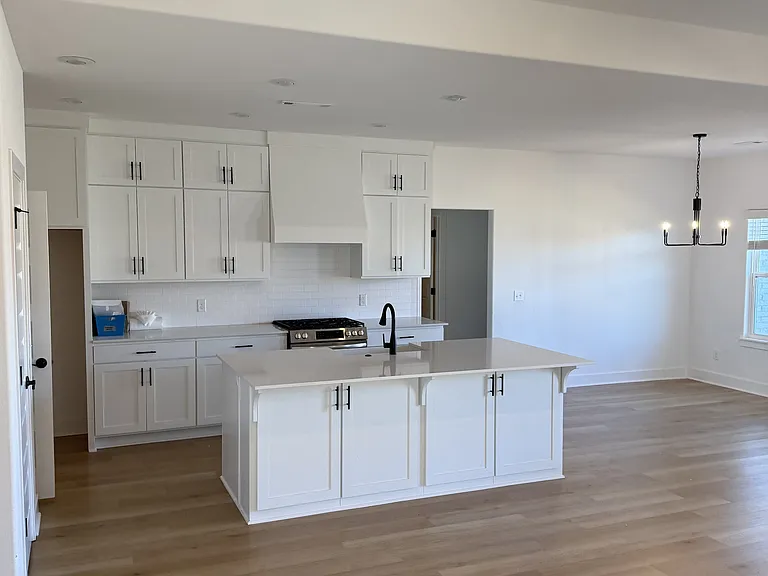 5837 Lavender Ave — Photo 16