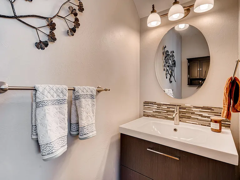 410 Inca St — Photo 13