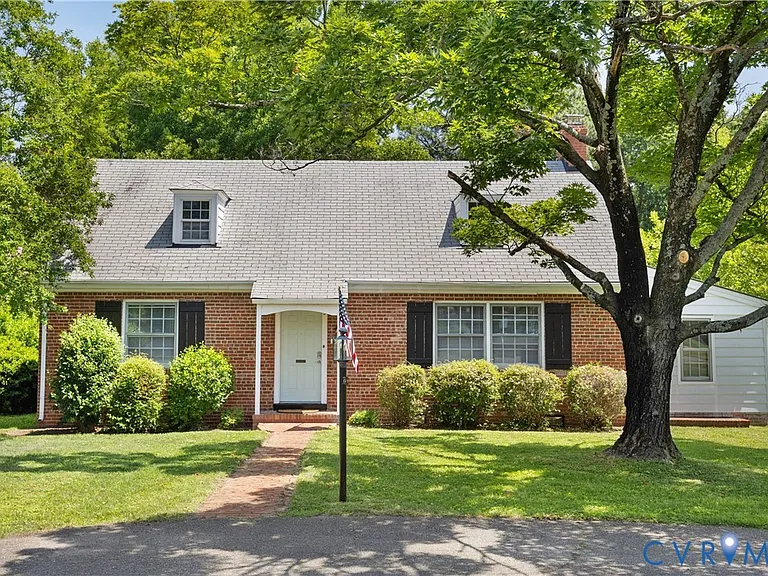 6414 Monument Ave — Photo 3