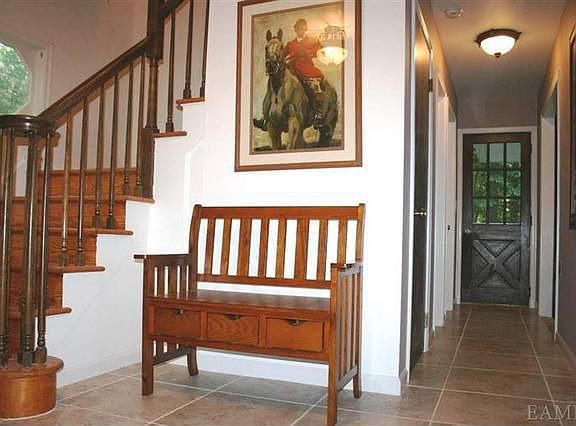 3rd image of 34 Pine Ln