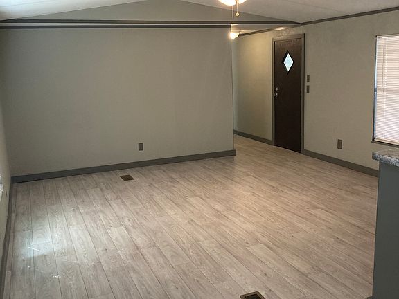 2nd image of 4705 Colony Dr