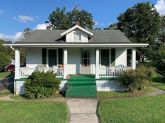 3rd image of 3168 Garden City Blvd SE
