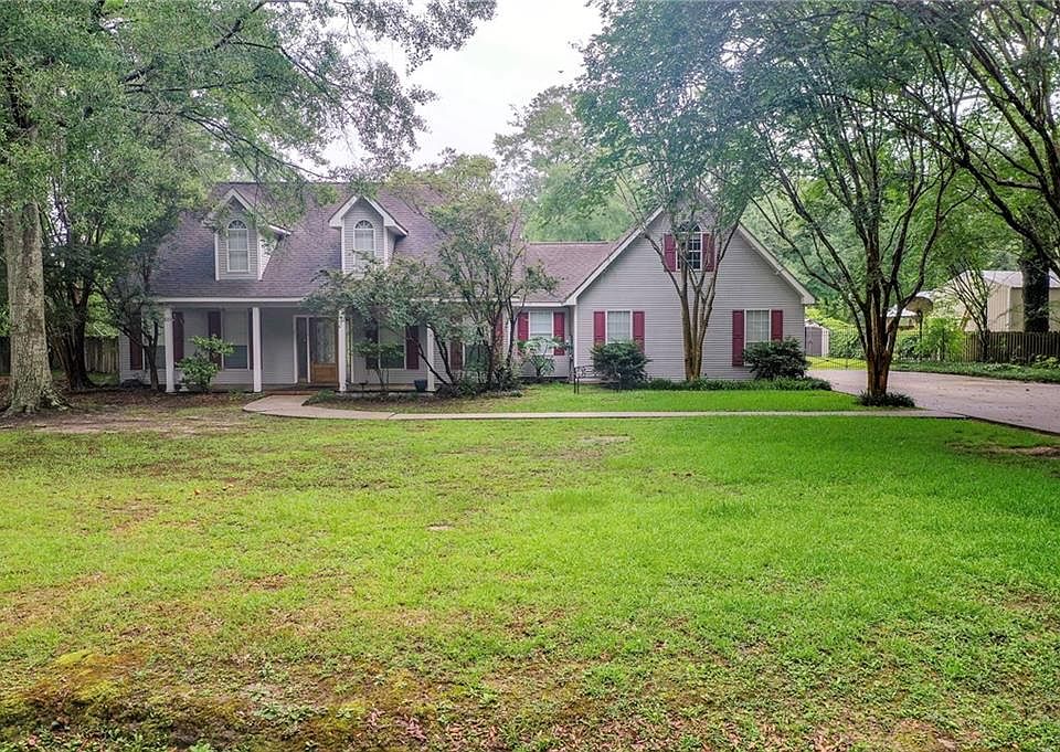 1st image of 37265 Hidden Oaks Ln