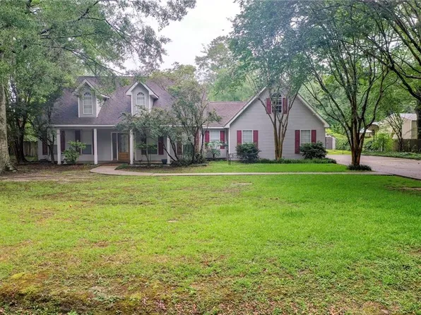 37265 Hidden Oaks Ln, Pearl River, LA 70452