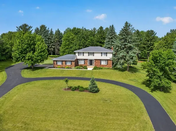 5493 Saint Mary Dr NW, Rochester, MN 55901