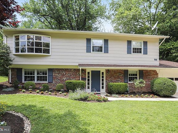 2nd image of 748 Tiffany Dr