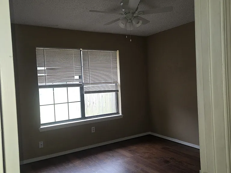 12860 Candleridge Dr — Photo 1