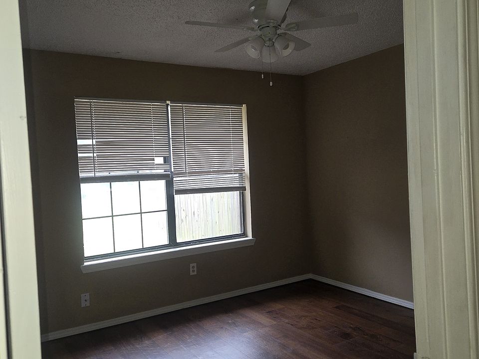 1st image of 12860 Candleridge Dr