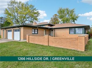 1266 Hillside Dr, Greenville, OH 45331
