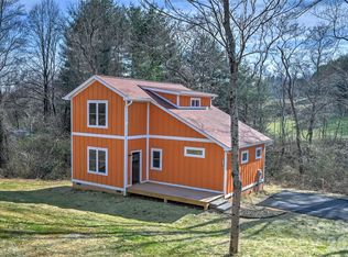 22 Ben Lippen Rd #A, Asheville, NC 28806