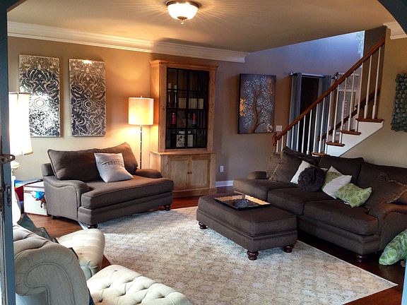 Living room Main Level