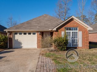 111 Forest Trl, Millbrook, AL 36054