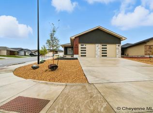 7900 Golden Bell Trl, Cheyenne, WY 82009