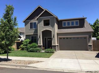19230 Gentry Highlands Ln, Oregon City, OR