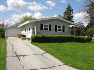 7217 Earl Ave, Greendale, WI 53129