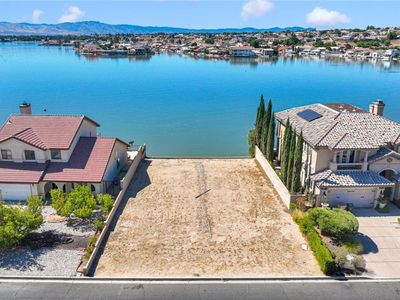 17995 Lakeview Dr, Victorville, CA, 92395