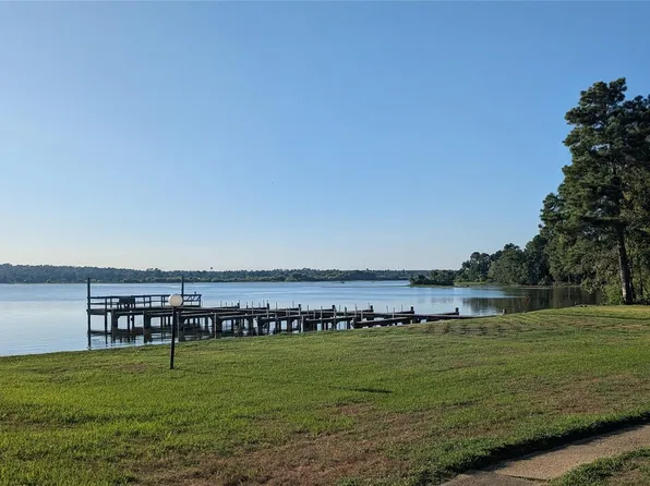 200 Fountain Lake #112, Livingston, TX 77351