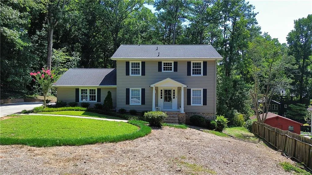 4 bed, 3.0 bath, 2684 sqft, $3,300 — Photo 3