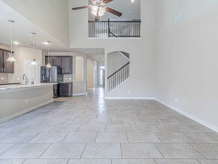 5488 Devonwood St — Photo 13