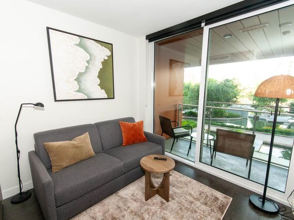 2 bedroom rental in Vancouver — photo 32