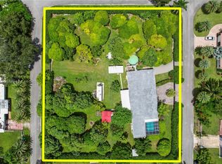 19760 SW 242nd Ter, Homestead, FL 33031